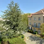 酒店 Campanile Val De France