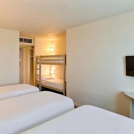 Hotel Campanile Val De France Pres De Disneyland Paris Magny-le-Hongre