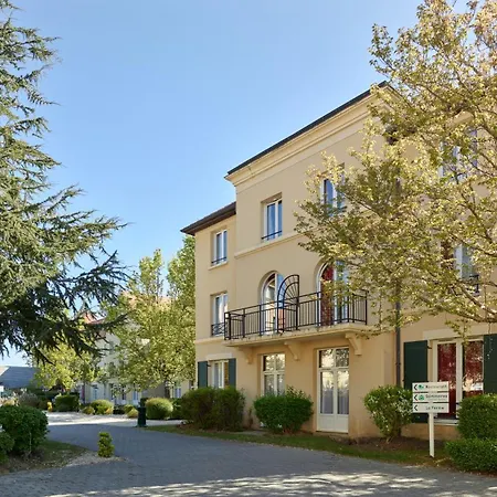 Hotel Campanile Val De France Pres De Disneyland Paris 3*