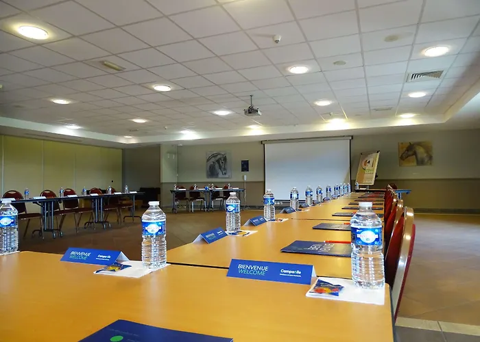 Campanile Val De France Hotel