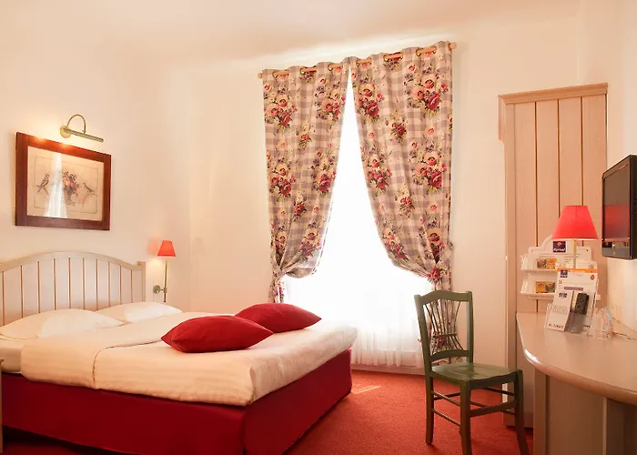 Campanile Val De France 3* Magny-le-Hongre