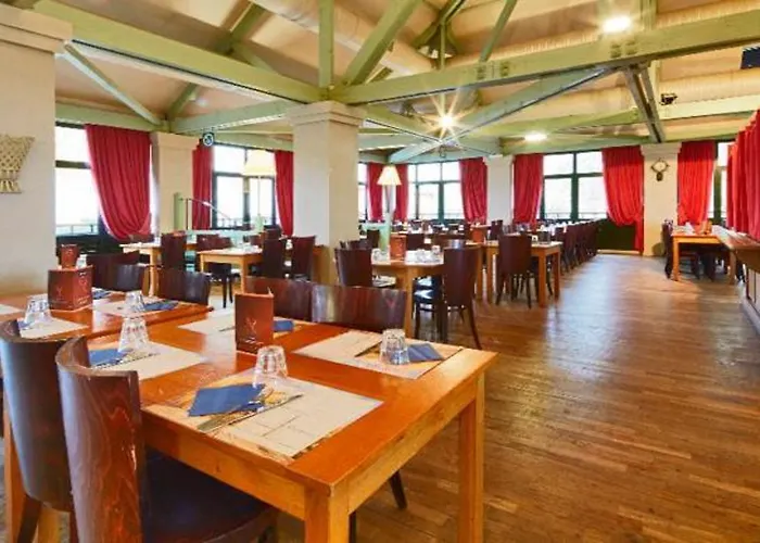 Hotel Campanile Val De France Magny-le-Hongre